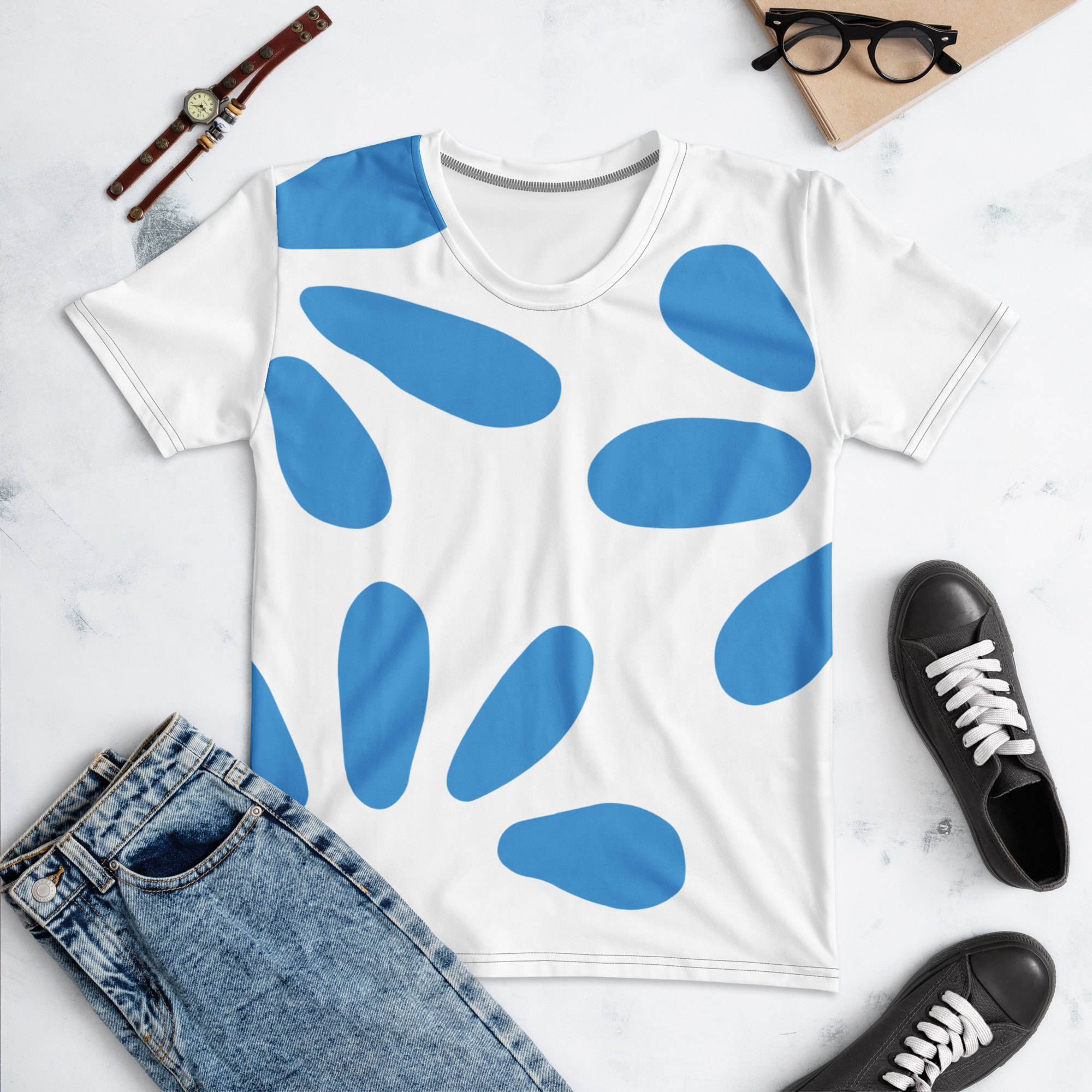 Women’s basic t-shirt - Image 2