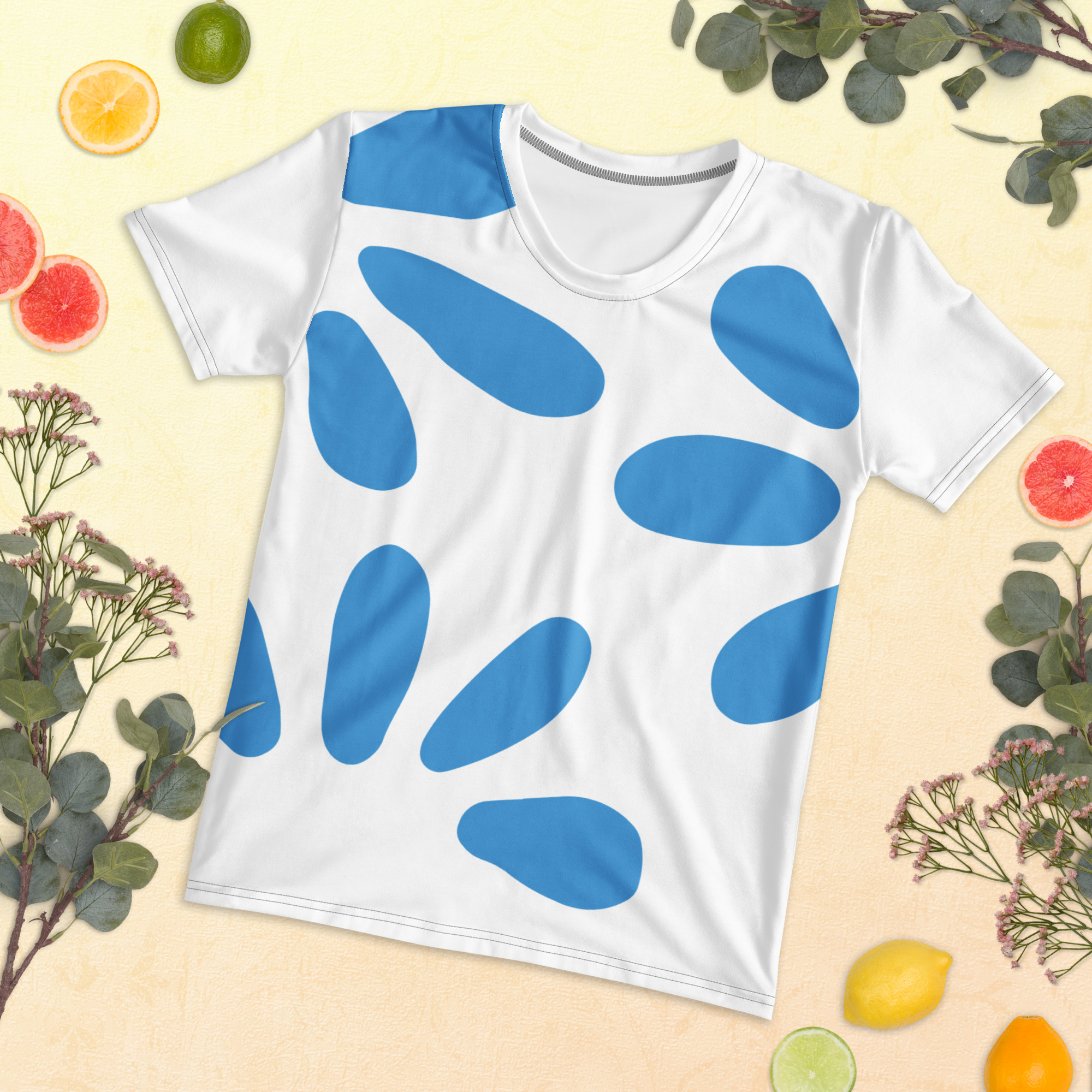 Women’s basic t-shirt - Image 3