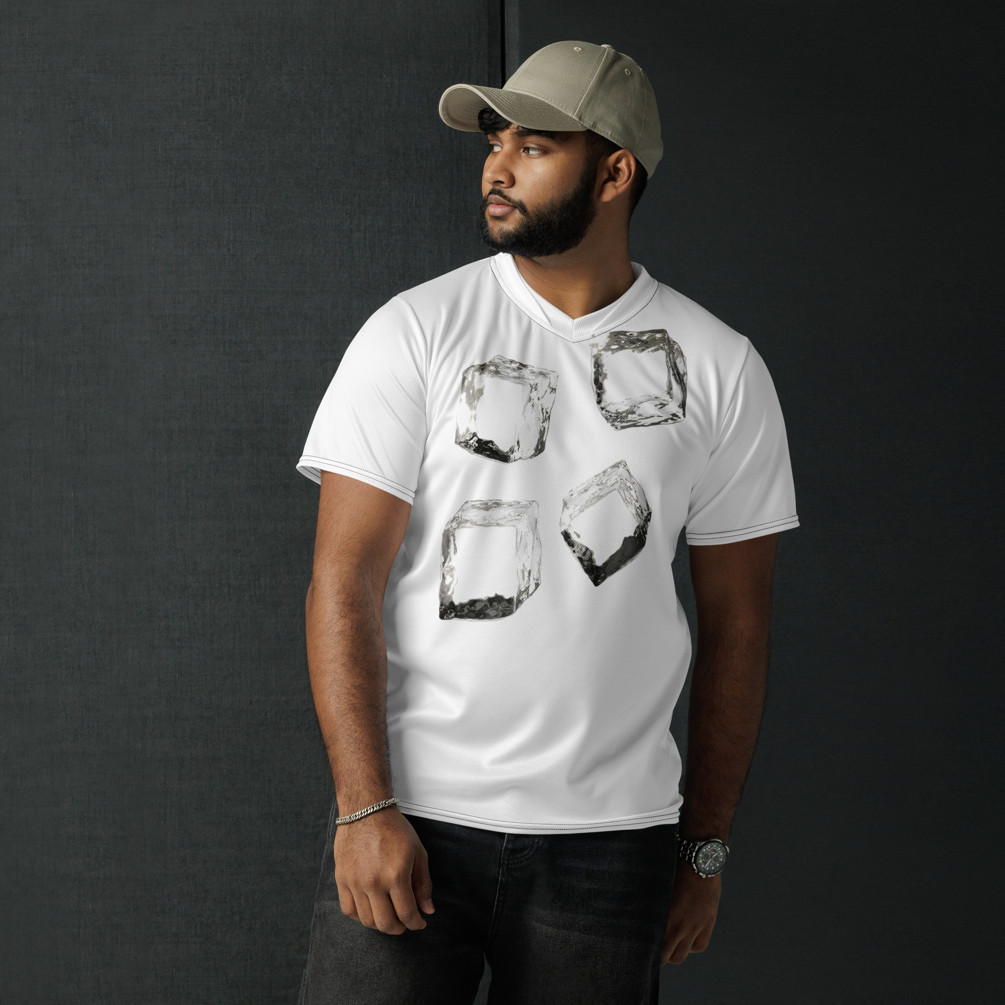 Eco-Friendly Men’s Recycled Sports Jersey for Active Wear