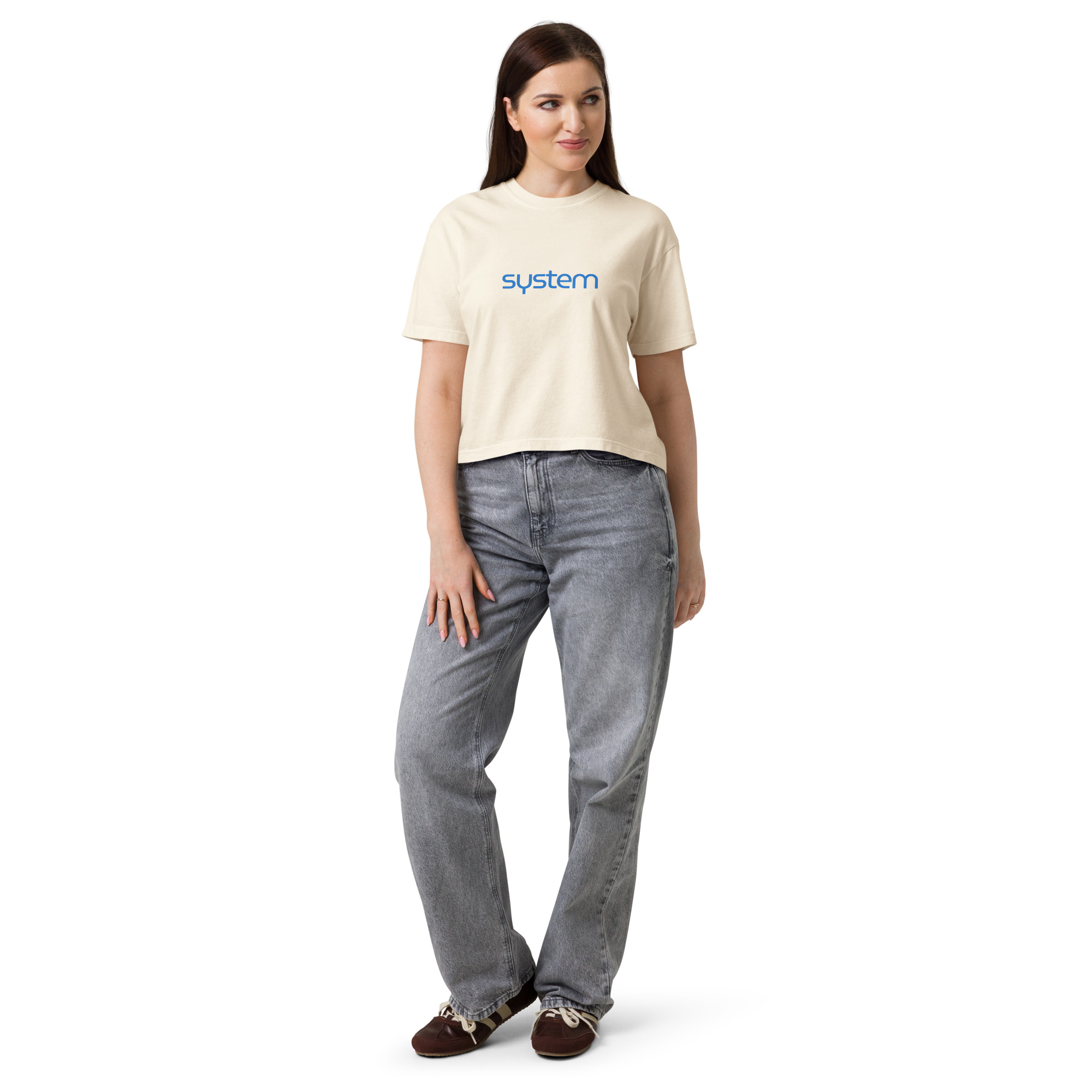 Structured heavyweight women’s tee - Image 10